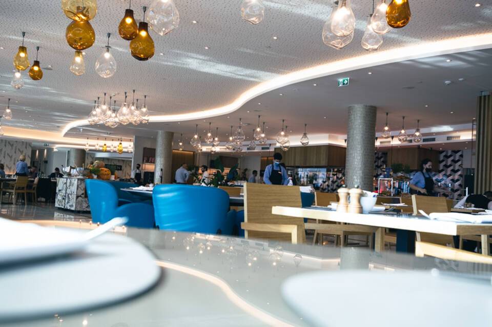 Hilton Rijeka Costabella Beach Resort & Spa 3