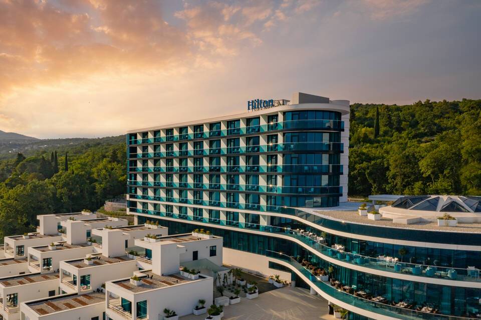 Hilton Rijeka Costabella Beach Resort & Spa 5