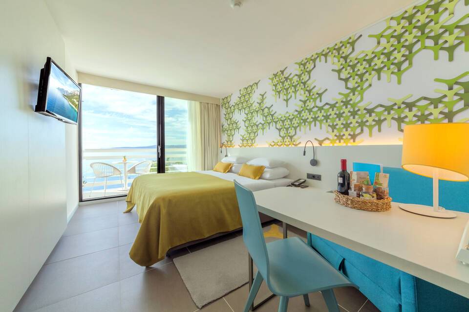 Bluesun Hotel Mala Berulia 5