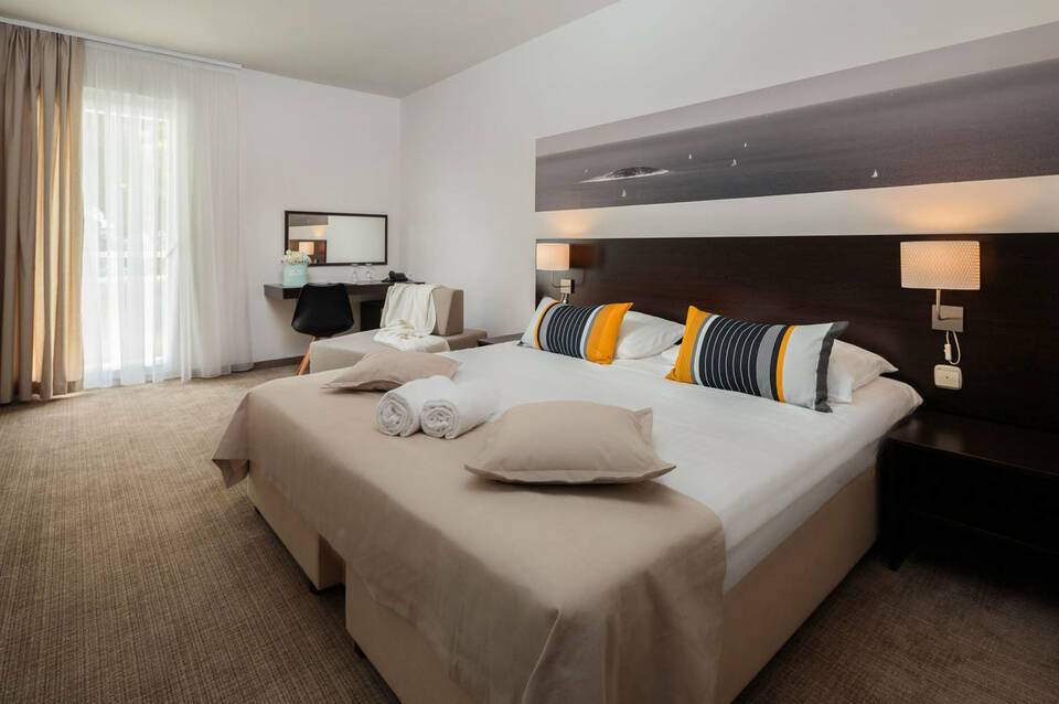 Villa Arausana & Antonina 5