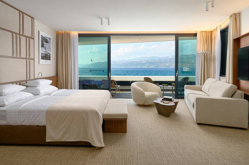 Grand Hotel View 2