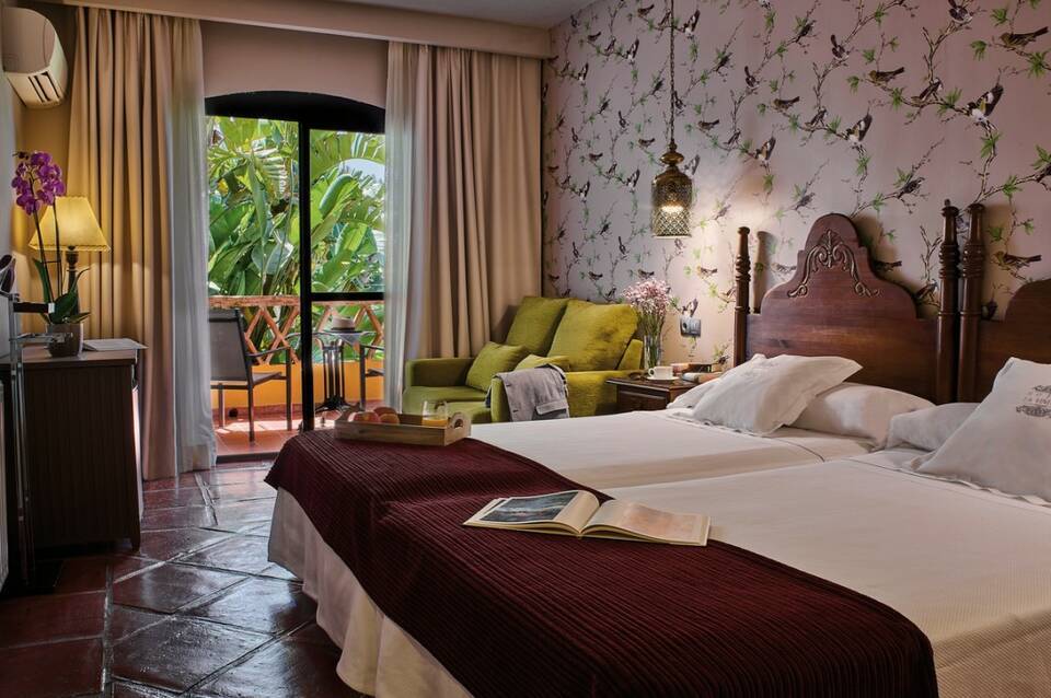 B bou Hotel La Viñuela & Spa 4