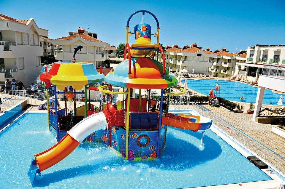 Dream Family Club 1