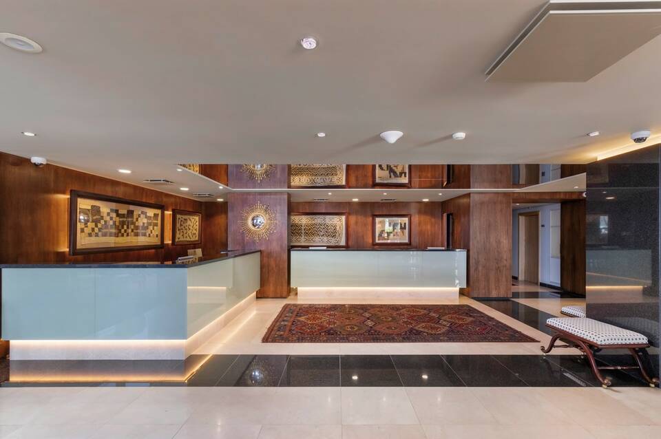 Royal Savoy 3