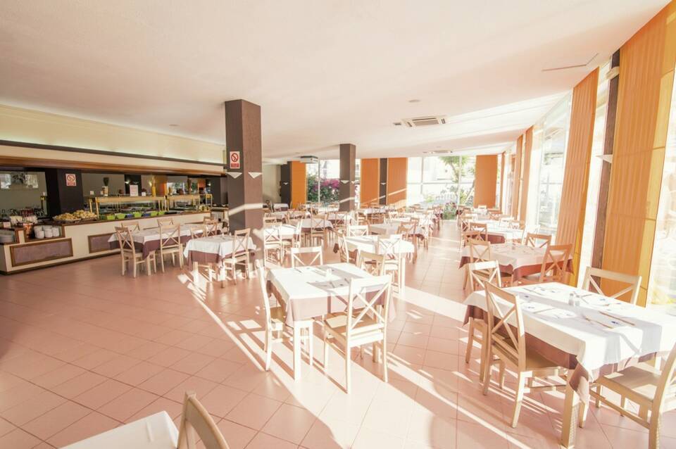 azuLine Hotel Pacific 5