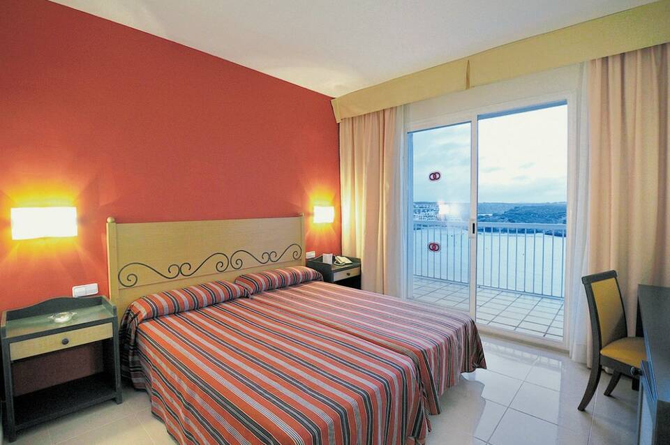Club Hotel Aguamarina 5