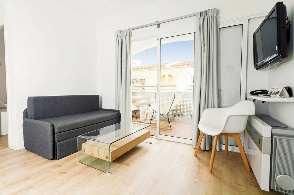 Cales de Ponent Apartments 5