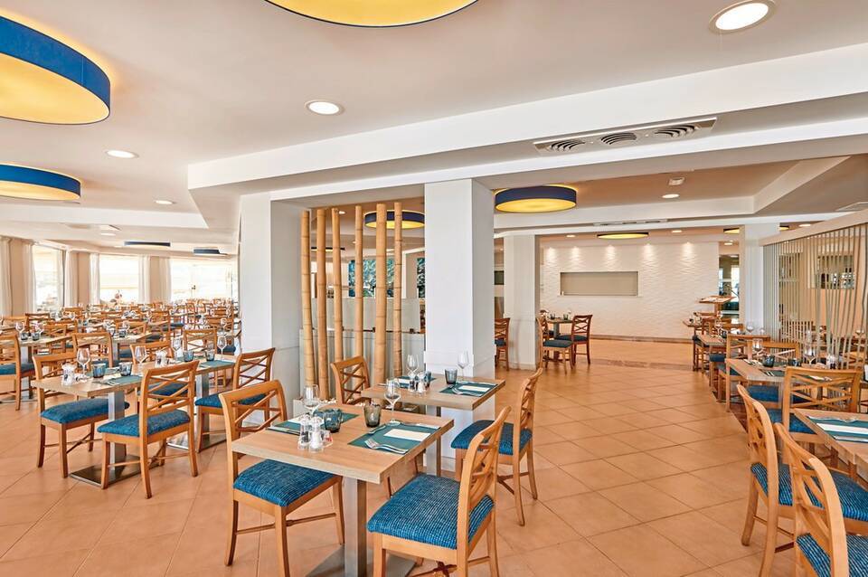 Universal Hotel Marqués 4