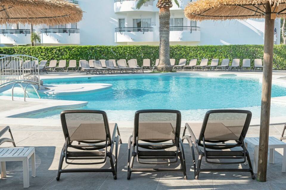 Alcudia Beach Apartments 5