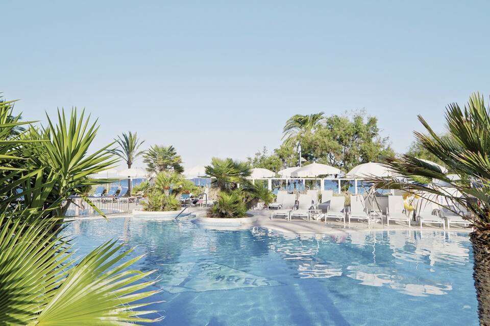 Hotel Sabina & Suites 3
