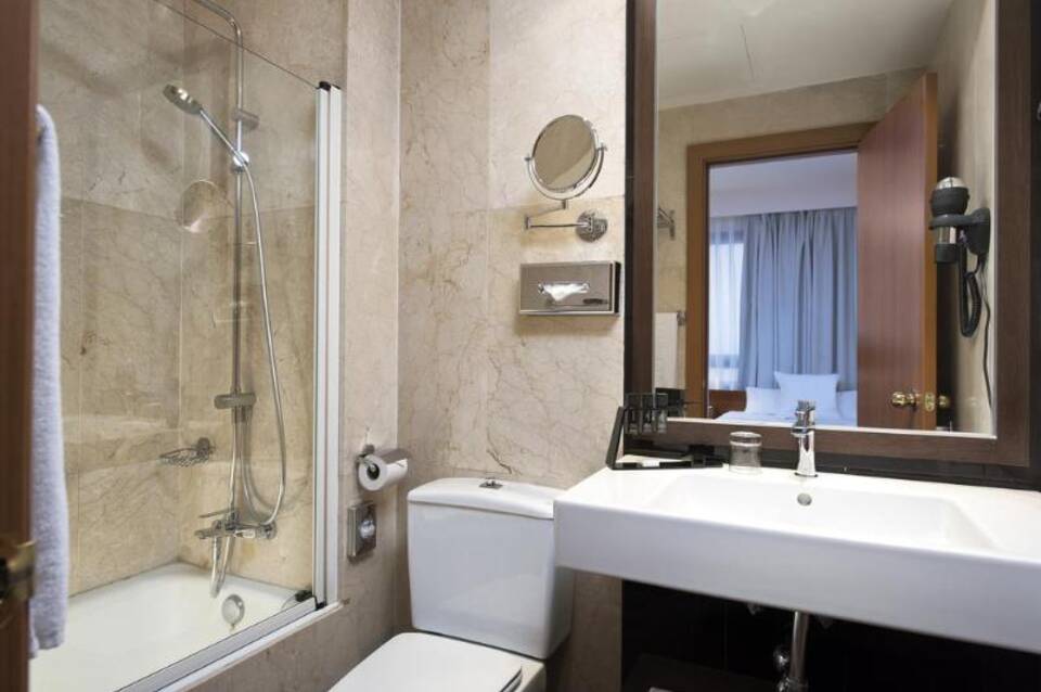 Meliá Madrid Serrano 1