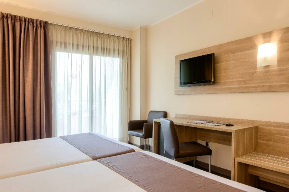 Hotel Benidorm East by Pierre & Vacances 1