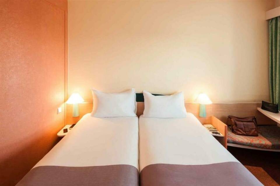 ibis Berlin Spandau Hotel 5