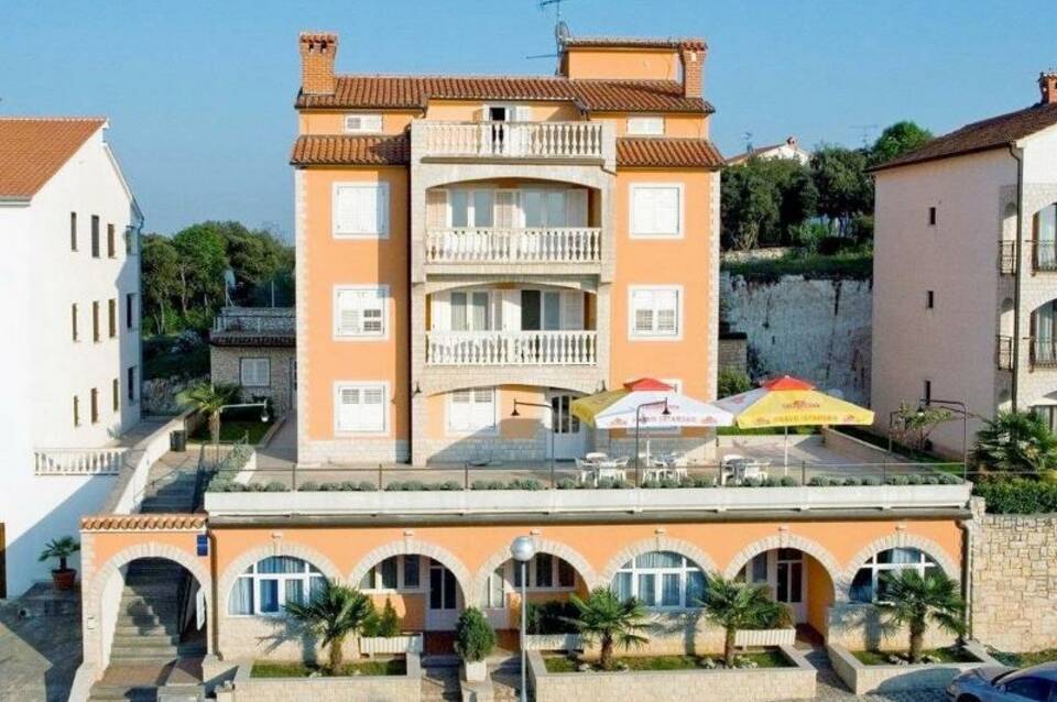 Apartments Valentino 1