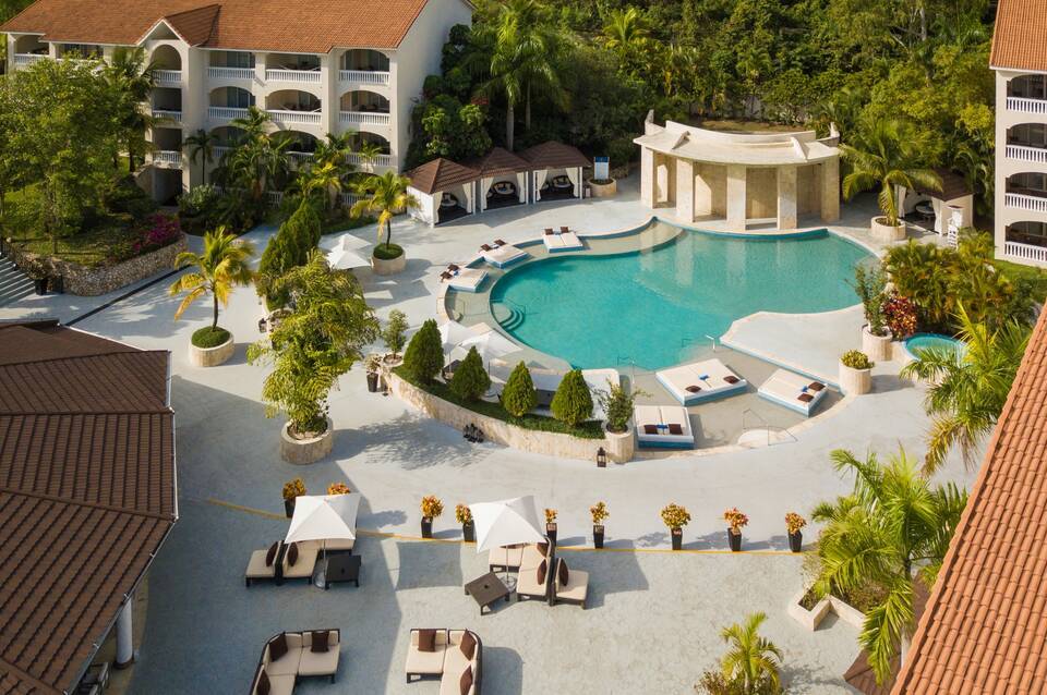 Presidential Suites by Lifestyle 1