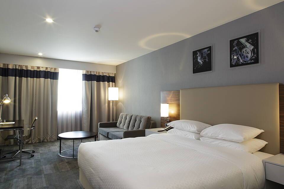 BOF Hotels Business 1
