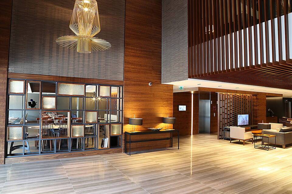 BOF Hotels Business 3