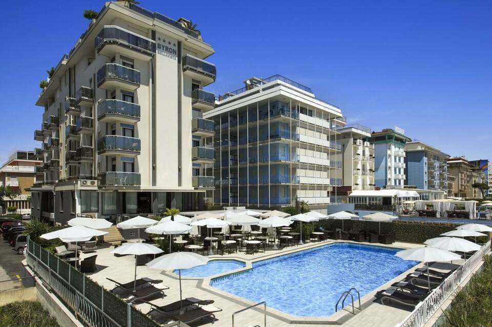 Byron Bellavista 1