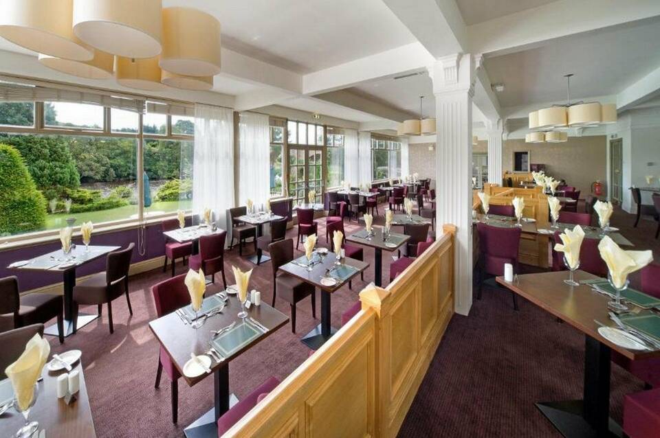 The George Hotel 5