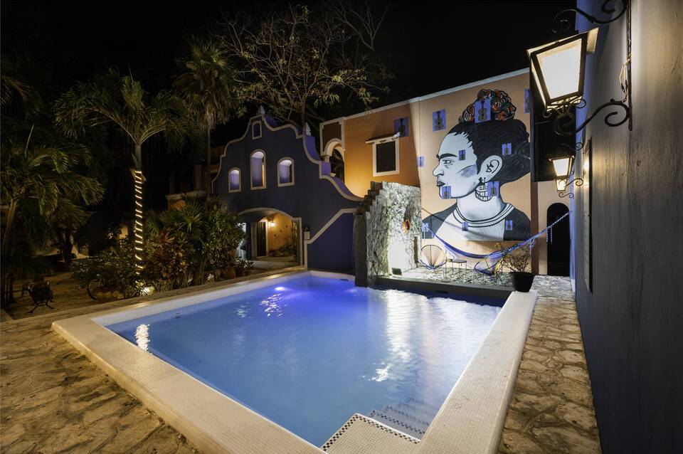 Casa De Las Flores 2
