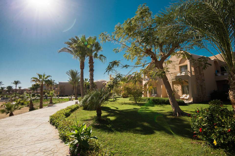 Shams Alam Beach Resort 3