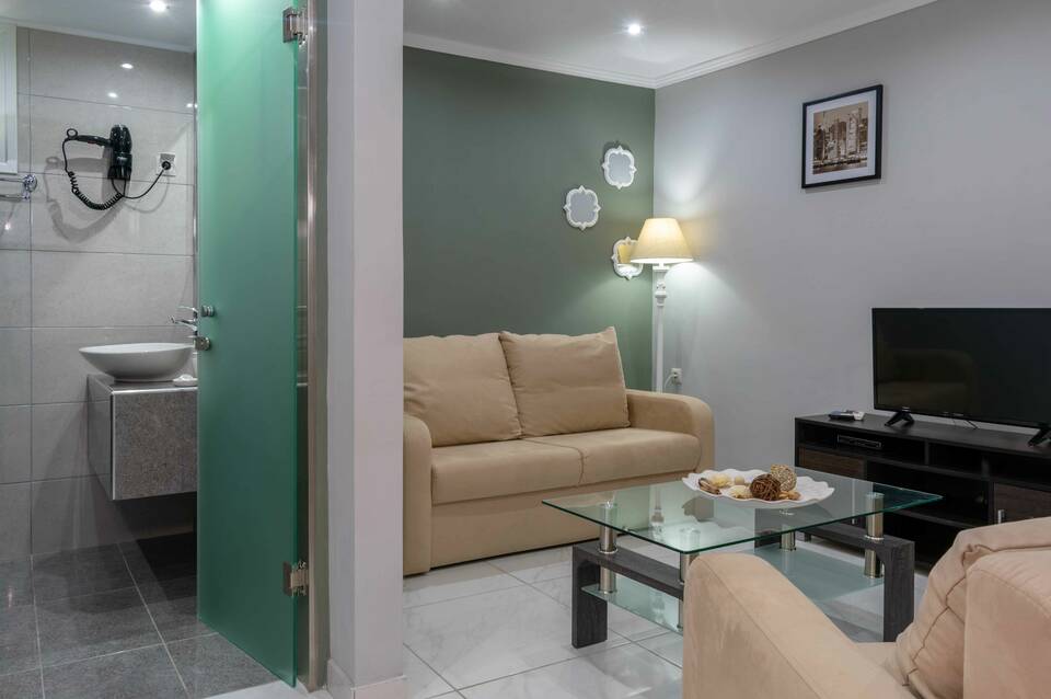 Zante Pantheon Hotel 1