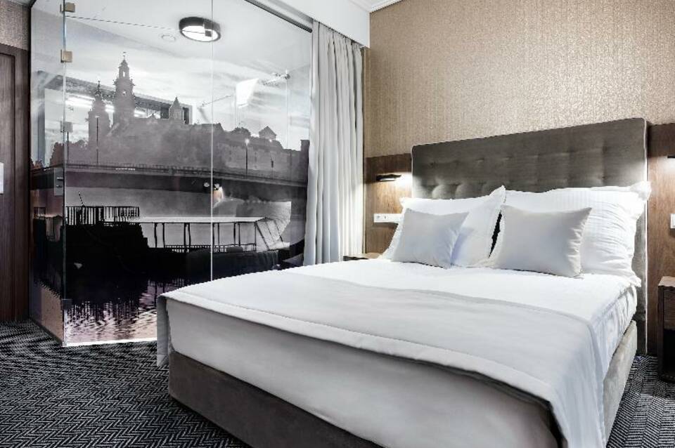 Hotel Logos 1