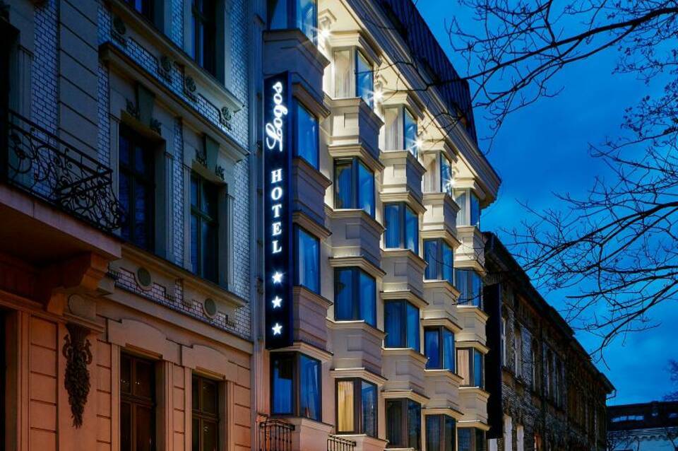 Hotel Logos 2