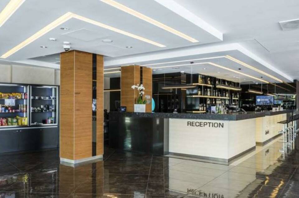 Q Hotel Plus Krakow 5