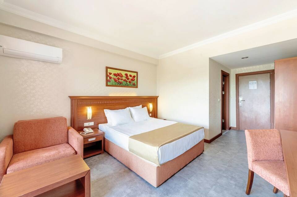 Casa Fora Beach Resort 1