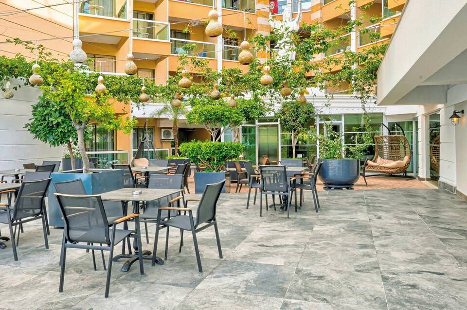 Taç Premier Hotel & Spa 4