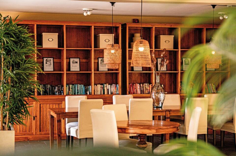 Bayside Boutique Hotel – Blue Bay Golf & Beach Resort 2