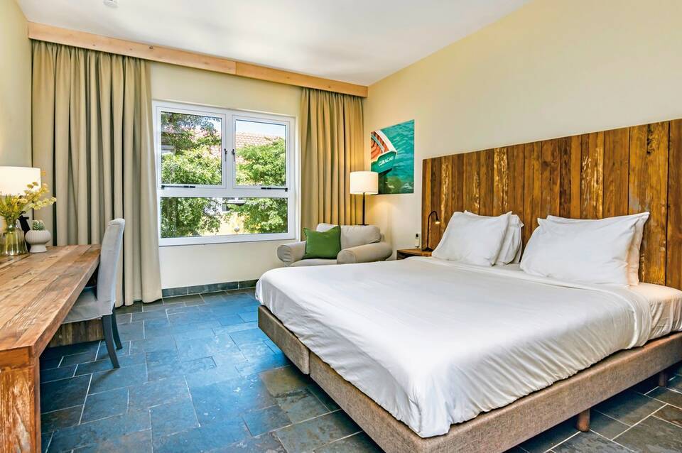 Bayside Boutique Hotel – Blue Bay Golf & Beach Resort 4