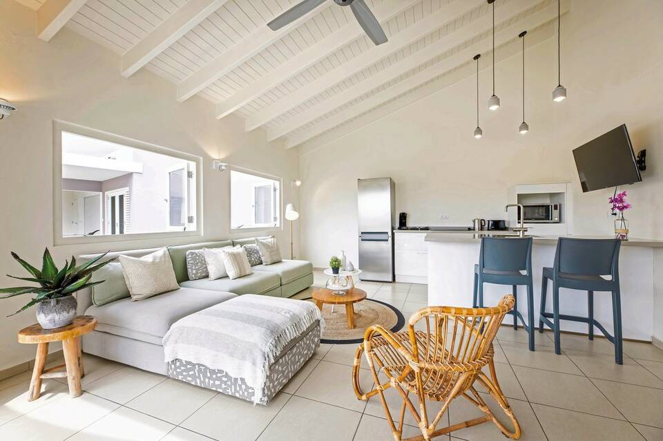 Coral Estate Luxury Resort 5