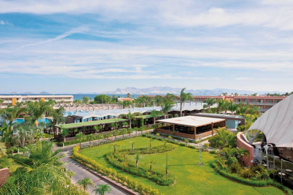 Blue Lagoon Resort 1