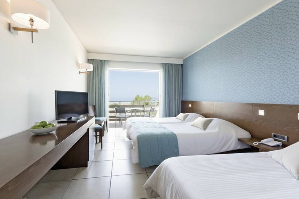 Blue Lagoon Resort 5