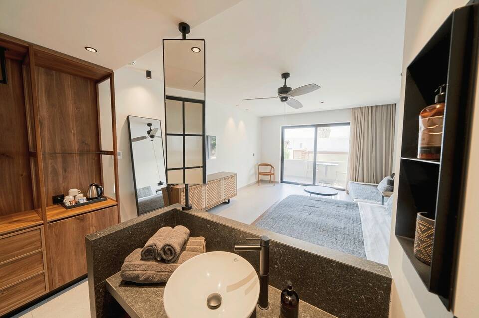 Sentido More Meni Residence & Suites 2