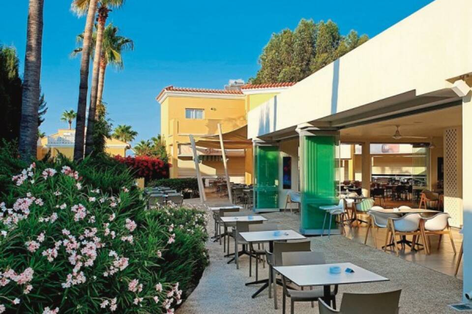 Malama Beach Holiday Village 2