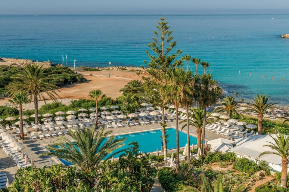Nissi Beach Resort 2