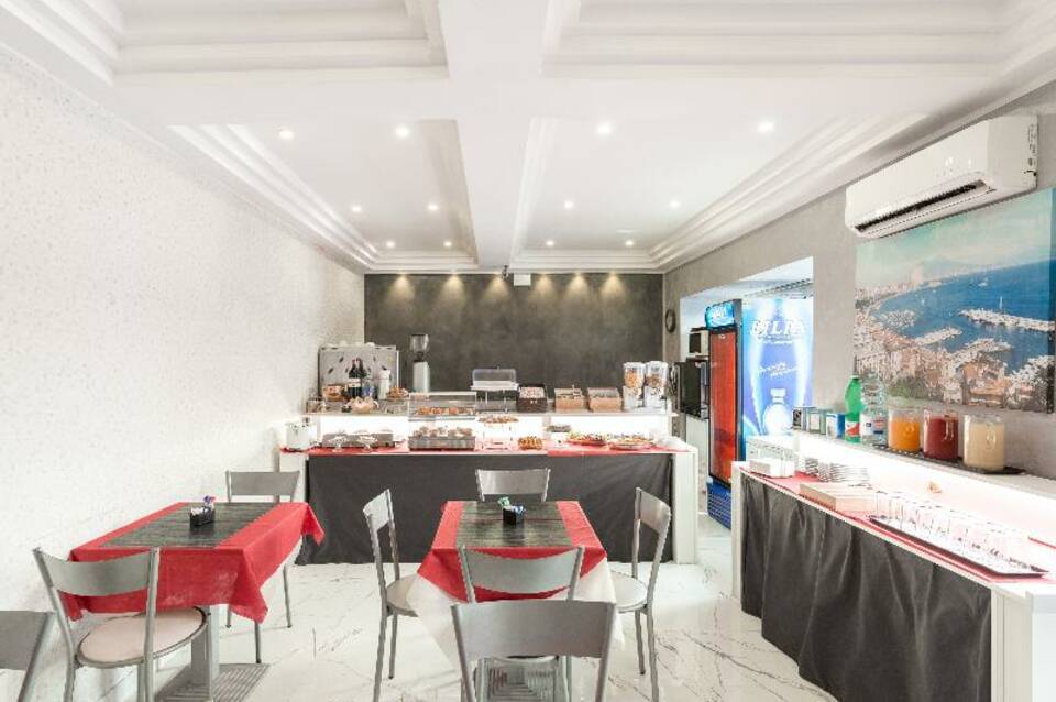 Hotel Bella Napoli 3