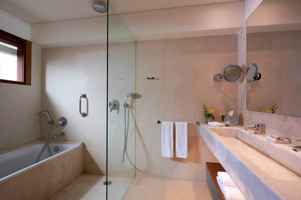 St. Nicolas Bay Resort Hotel & Villas 2