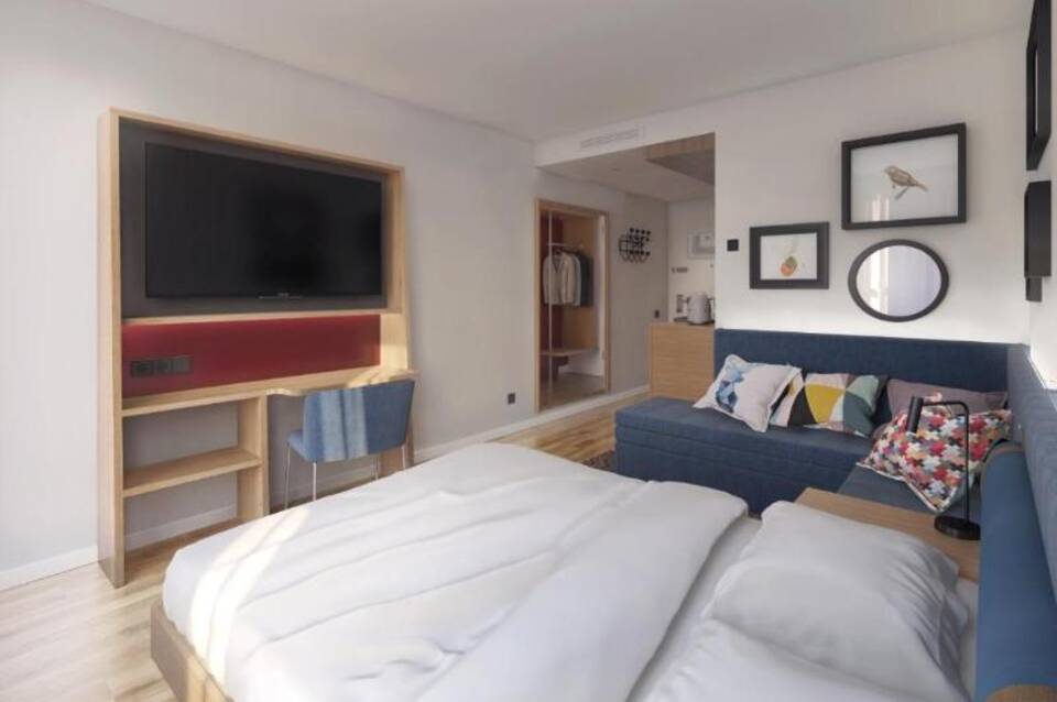 Hampton by Hilton Riga Airport 4