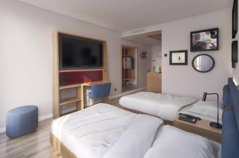 Hampton by Hilton Riga Airport 5