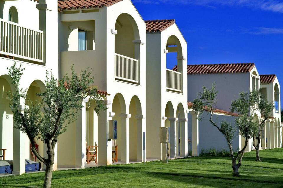 Spiagge San Pietro, a Charming & Relaxing Resort 5