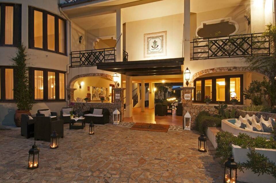 Hotel Palau 3