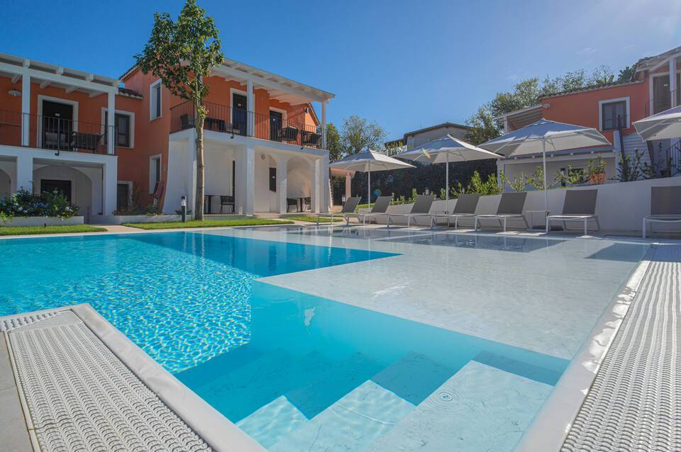 Galanias Hotel & Retreat 3