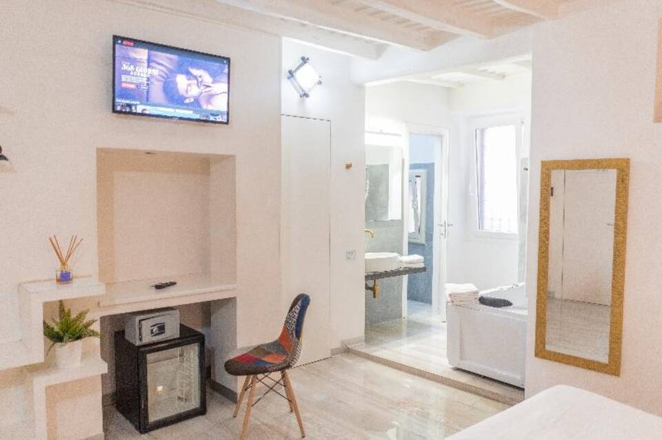 iRooms Spanish Steps 5