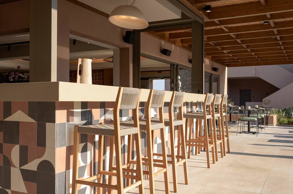 Paralos Venus Suites 2