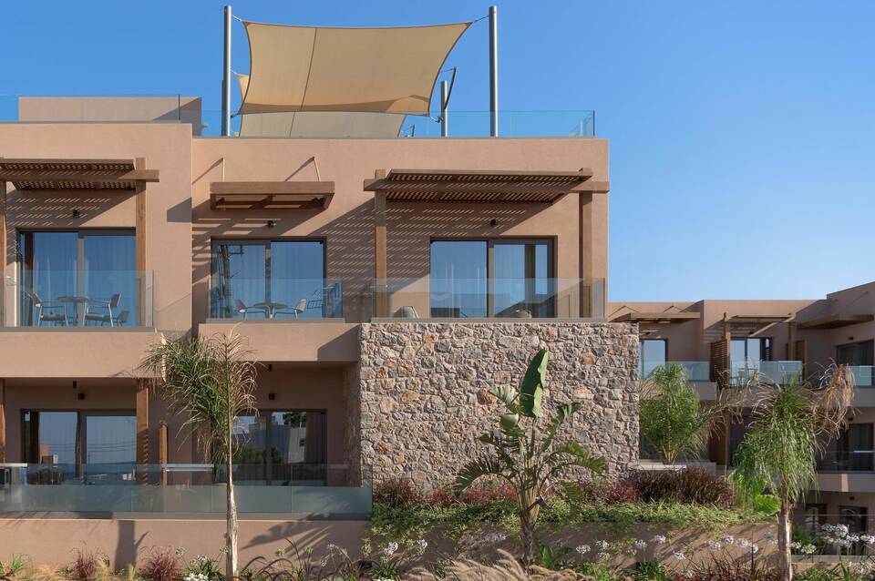Paralos Venus Suites 3