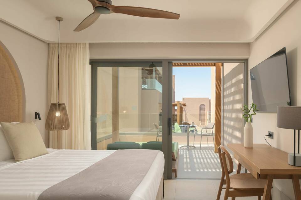 Paralos Venus Suites 5